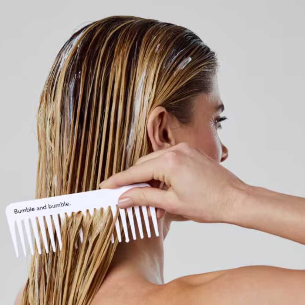 HAIRDRESSER&acute;S INVISIBLE OIL CONDITIONER (ACONDICIONADOR ANTI-FRIZZ HIDRATANTE)